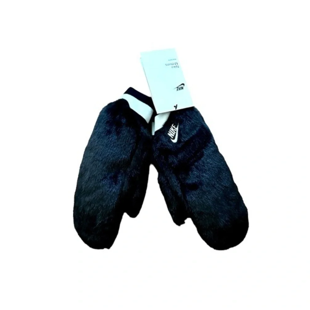 NIKE FAUX FUR MITTENS